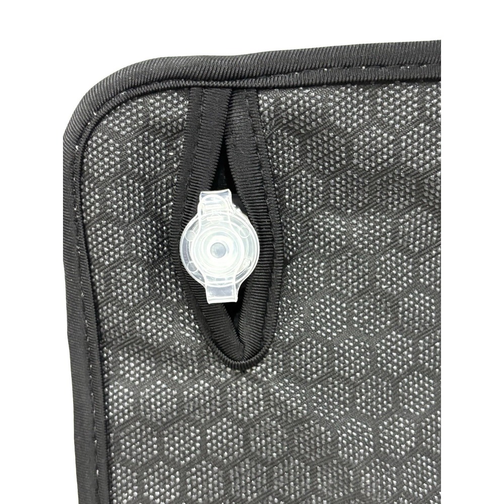 Travlr Inflatable Air Seat Cushion Portable Travel Chair Cushion Black - Picture 3 of 7